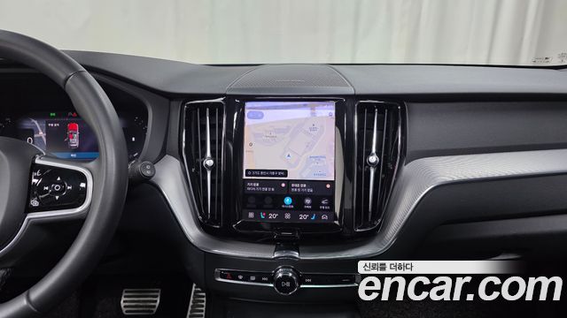 Volvo XC60 (II) B6 R-Design 2022 — фото 14