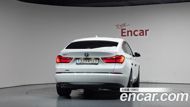 BMW 5 Series GT (F07) GT 30d xDrive 2016 — фото 4