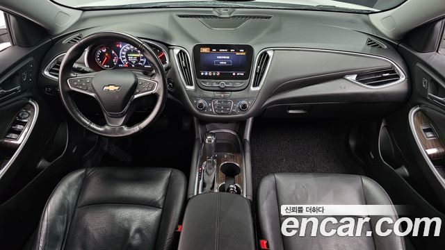 Chevrolet Malibu 1.3 Turbo Premier 2019 — фото 7