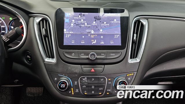 Chevrolet Malibu 1.3 Turbo Premier 2019 — фото 14