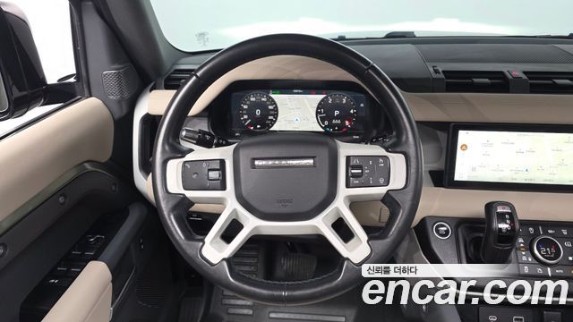 Land Rover Defender (L663) 110 D250 S 2022 — фото 13