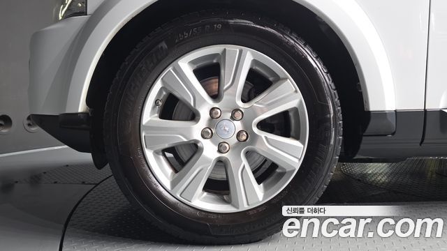 Land Rover Discovery 4 3.0 SDV6 SE 2016 — фото 5