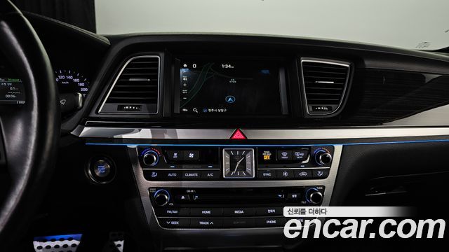 Genesis G80 3.3 GDI Luxury 2018 — фото 15