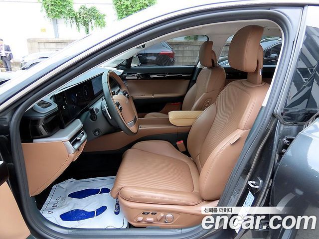 Hyundai Grandeur (GN7) 2,5 Gasoline 2WD Calligraphy 2024 — фото 5