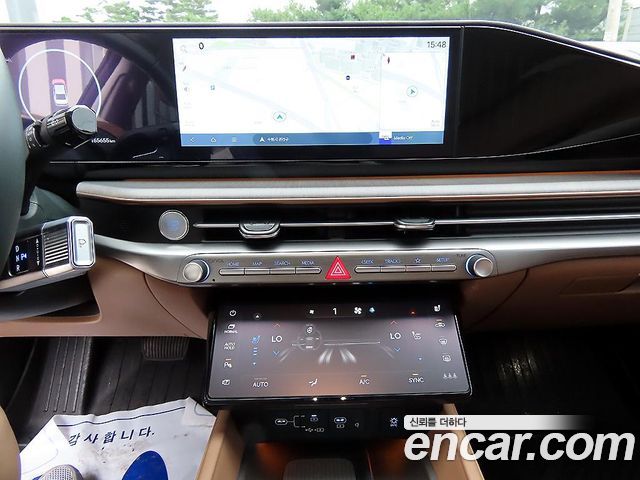 Hyundai Grandeur (GN7) 2,5 Gasoline 2WD Calligraphy 2024 — фото 17