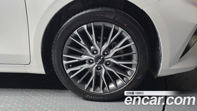Kia K3 (II) 1.6 Noblesse 2022 — фото 21
