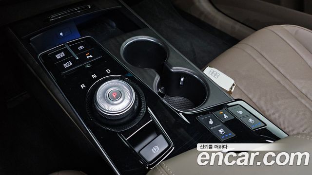 Kia K8 Hybrid Noblesse 2023 — фото 9
