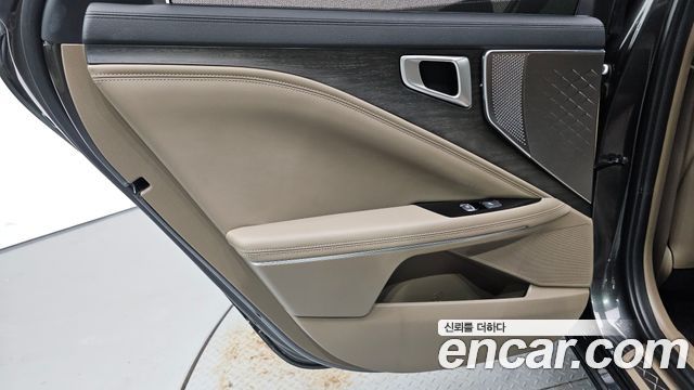 Kia K8 Hybrid Noblesse 2023 — фото 25