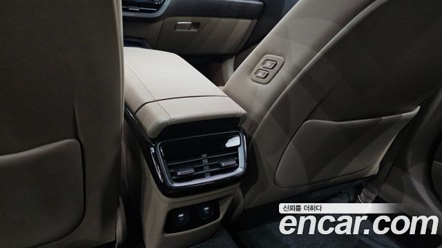 Kia K8 Hybrid Noblesse 2023 — фото 31