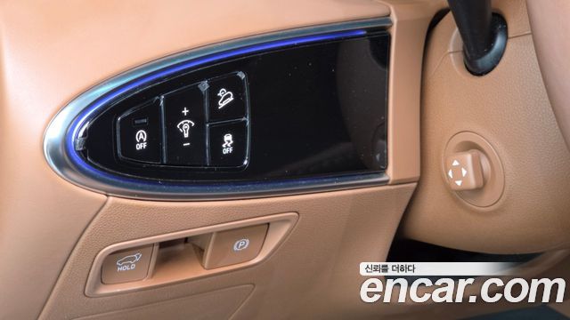 Genesis GV70 2.5T Gasoline AWD 2024 — фото 19