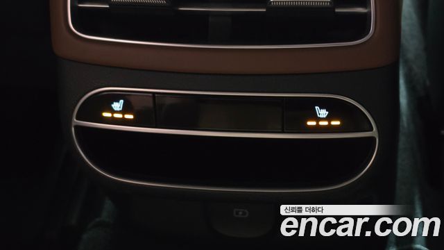 Genesis GV70 2.5T Gasoline AWD 2024 — фото 22