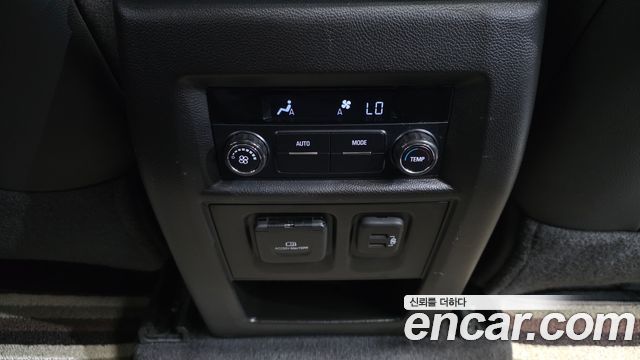 Chevrolet Traverse 3.6 AWD LT Leather Premium 2019 — фото 17