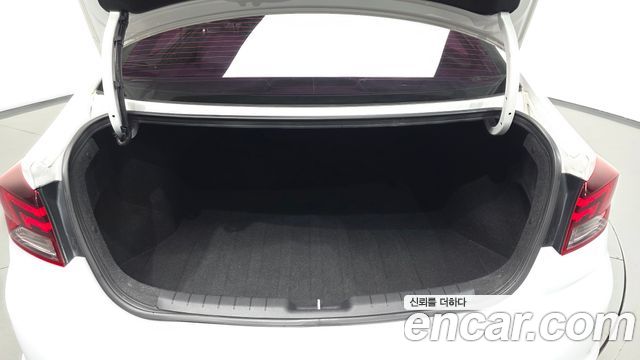 Hyundai Avante (AD) 1.6 Smart 2020 — фото 20