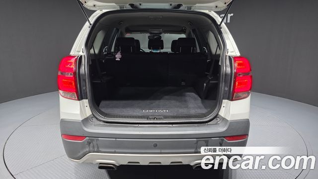 Chevrolet Captiva 2WD LT 2015 — фото 20