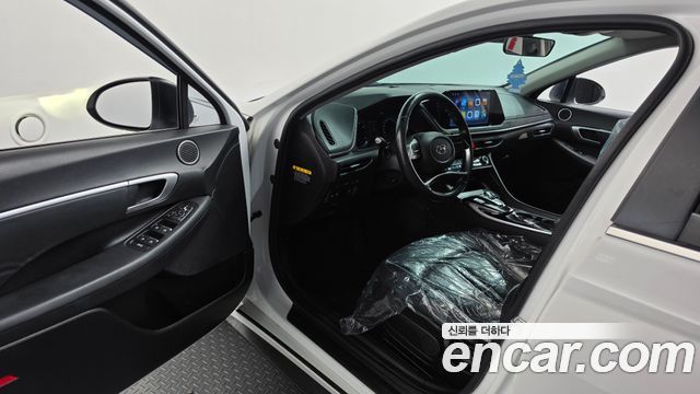 Hyundai Sonata (DN8) 2.0 Smart 2020 — фото 10