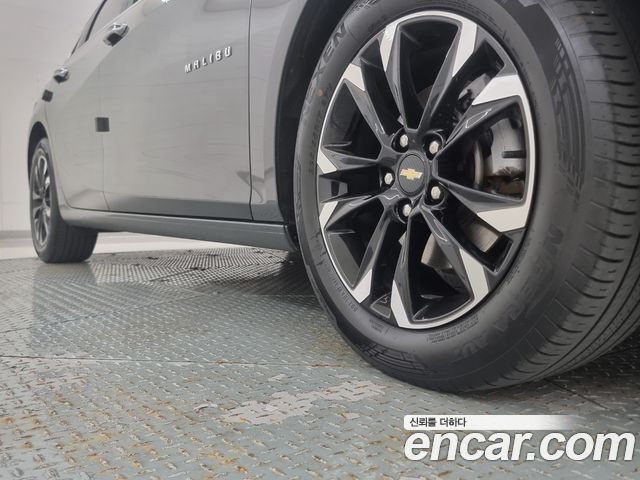 Chevrolet Malibu 1.5 Turbo LS Deluxe 2017 — фото 10