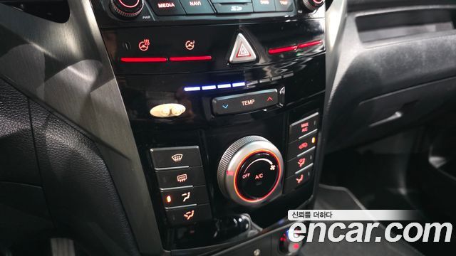 KG Mobility (SsangYong) Tivoli Armor Gear Edition 2WD 2018 — фото 16
