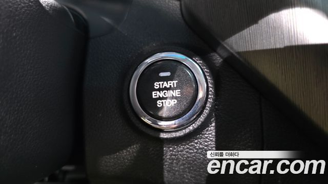 KG Mobility (SsangYong) Tivoli Armor Gear Edition 2WD 2018 — фото 29