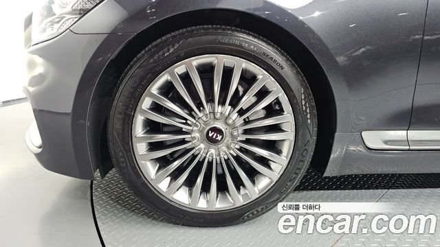 Kia K9 3.8 GDI AWD PlatinumⅡ 2019 — фото 5