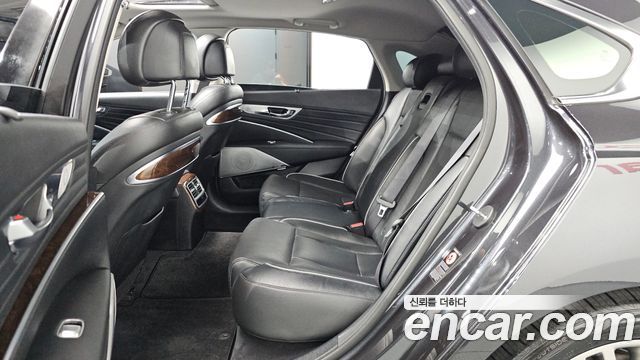 Kia K9 3.8 GDI AWD PlatinumⅡ 2019 — фото 32