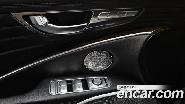Kia K9 3.8 GDI AWD PlatinumⅡ 2019 — фото 34