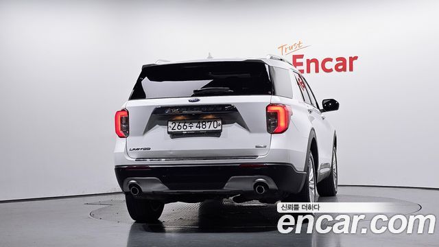 Ford Explorer (VI) 2.3 LimIted 4WD 2020 — фото 4