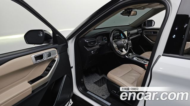 Ford Explorer (VI) 2.3 LimIted 4WD 2020 — фото 10