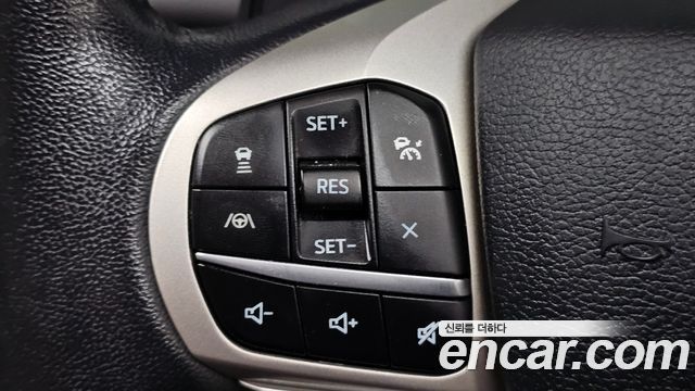 Ford Explorer (VI) 2.3 LimIted 4WD 2020 — фото 18