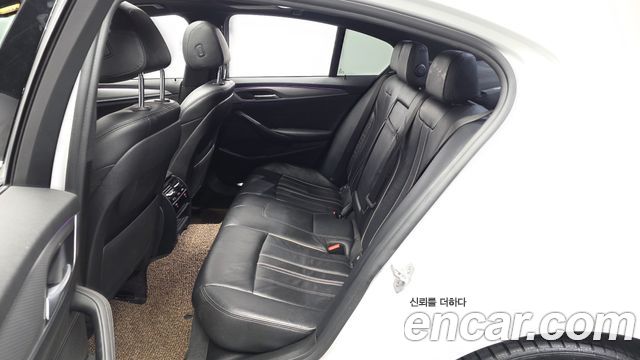BMW 5 Series (G30) 530i M Sport Package 2018 — фото 26