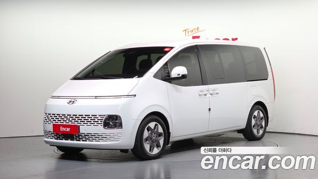 Hyundai Staria 4WD Tourer 9-Seater Modern 2023 — фото 1