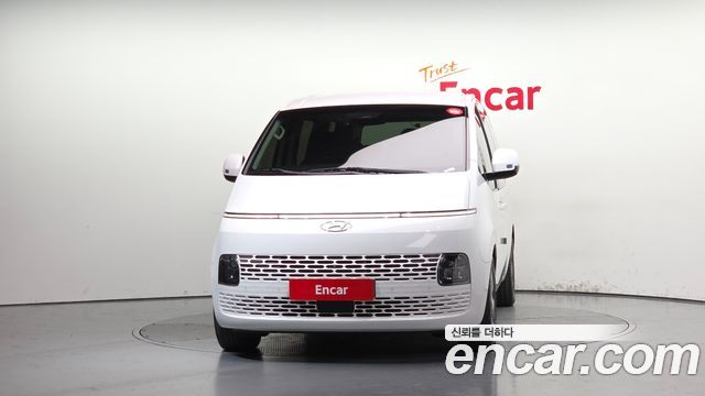 Hyundai Staria 4WD Tourer 9-Seater Modern 2023 — фото 3
