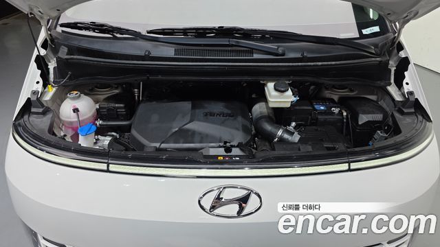 Hyundai Staria 4WD Tourer 9-Seater Modern 2023 — фото 6