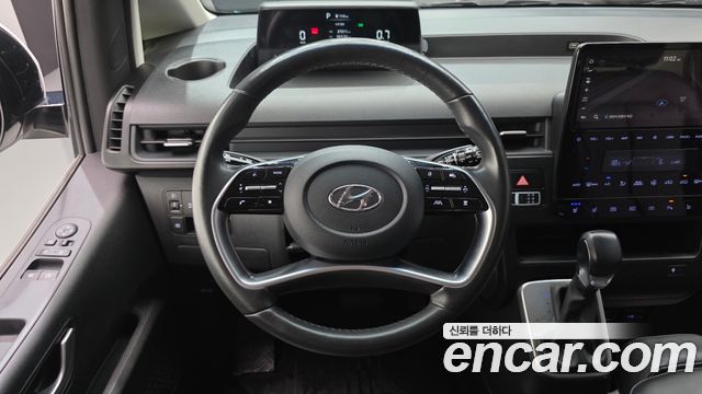 Hyundai Staria 4WD Tourer 9-Seater Modern 2023 — фото 16