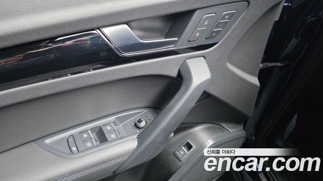 Audi Q5 (FY) 45 TFSI Quattro Premium 2022 — фото 18