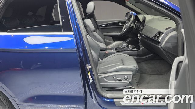 Audi Q5 (FY) 45 TFSI Quattro Premium 2022 — фото 26