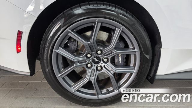 Ford Mustang (VII) 2.3 EcoBoost Premium Coupe 2024 — фото 5