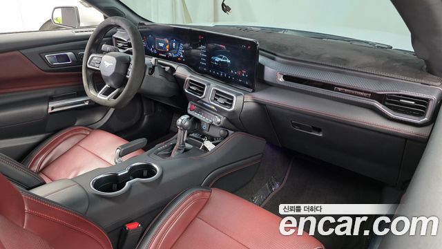 Ford Mustang (VII) 2.3 EcoBoost Premium Coupe 2024 — фото 7