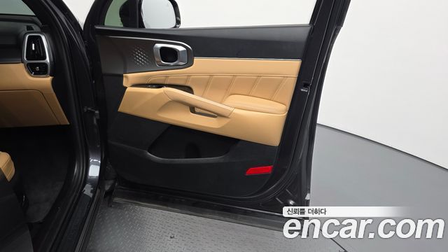 Kia Sorento (IV) Gasoline 2.5T 2WD Noblesse 2023 — фото 24