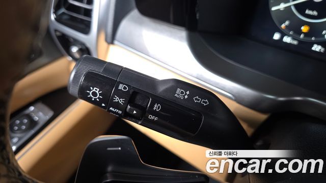 Kia Sorento (IV) Gasoline 2.5T 2WD Noblesse 2023 — фото 31