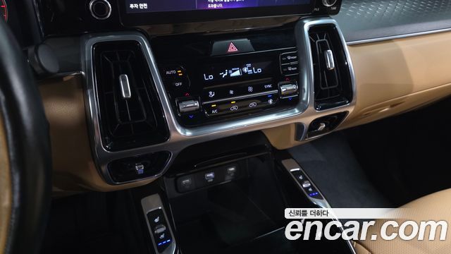 Kia Sorento (IV) Gasoline 2.5T 2WD Noblesse 2023 — фото 35