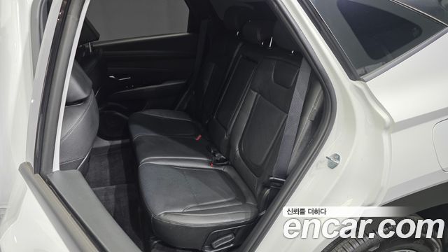 Hyundai Tucson (NX4) Gasoline 1.6 Turbo 2WD Inspiration 2024 — фото 26