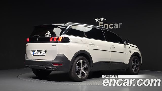 Peugeot 5008 (II) 1.5 BlueHDi GT Line 2021 — фото 2