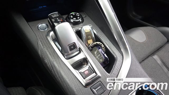 Peugeot 5008 (II) 1.5 BlueHDi GT Line 2021 — фото 9