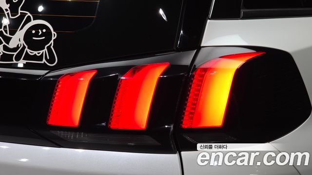 Peugeot 5008 (II) 1.5 BlueHDi GT Line 2021 — фото 23