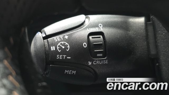 Peugeot 5008 (II) 1.5 BlueHDi GT Line 2021 — фото 29
