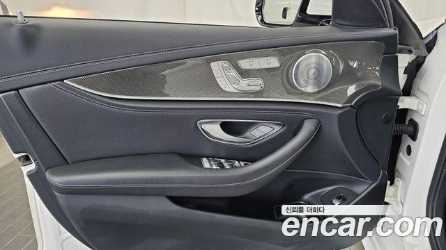 Mercedes-Benz E-Class (W213) E350 4MATIC AMG Line 2019 — фото 24
