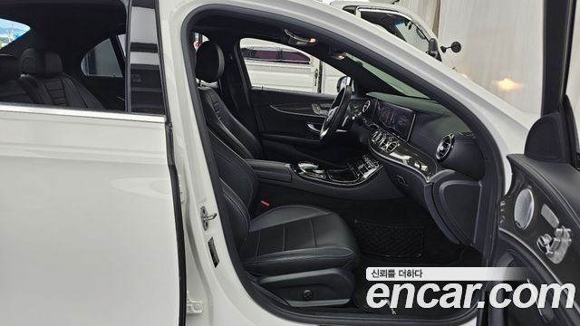 Mercedes-Benz E-Class (W213) E350 4MATIC AMG Line 2019 — фото 26