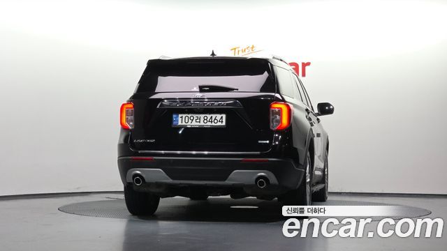Ford Explorer (VI) 2.3 LimIted 4WD 2020 — фото 4