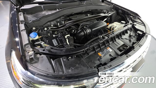 Ford Explorer (VI) 2.3 LimIted 4WD 2020 — фото 6