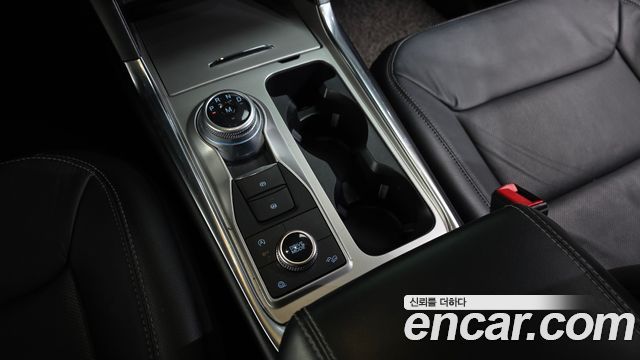 Ford Explorer (VI) 2.3 LimIted 4WD 2020 — фото 9